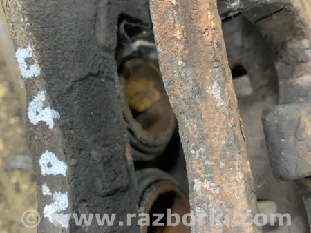 ФОТО Суппорт передний правый для Subaru Outback III BP/BL (03-09) Київ