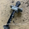 Ограничитель двери передний левый Subaru Outback III BP/BL (03-09)