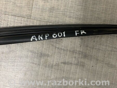 ФОТО Уплотнительная резинка передняя правая для Subaru Outback V BS (14-21) Київ