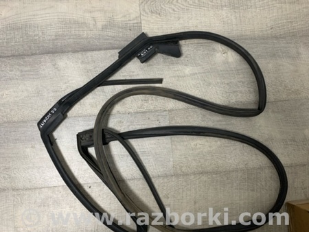 ФОТО Уплотнительная резинка задняя правая для Subaru Outback V BS (14-21) Київ
