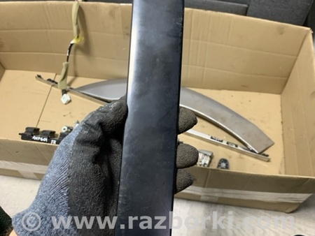 ФОТО Накладка на дверь задняя правая для Subaru Outback V BS (14-21) Київ