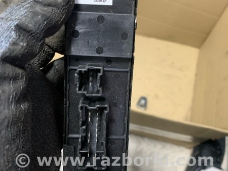 ФОТО Кнопка передняя правая для Subaru Outback V BS (14-21) Київ