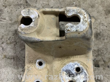 ФОТО Кронштейн правый для Subaru Outback IV BM/BR (09-14) Київ