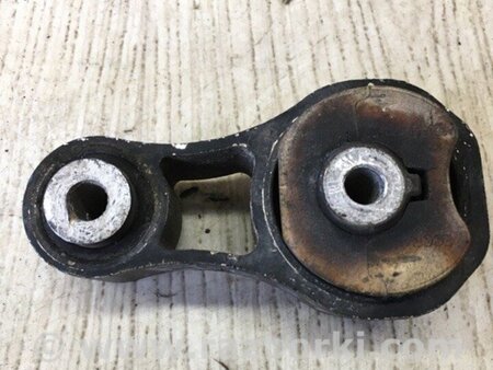 ФОТО Подушка двигуна нижня для Ford Fiesta Mk6 (2008-2017) Київ