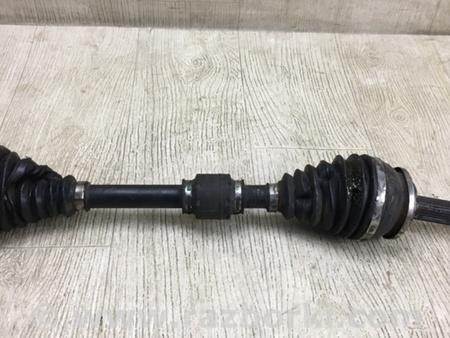 ФОТО Привід передній для Toyota Prius III XW30 (09-15) Київ