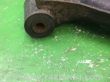 ФОТО Важіль передньої підвіски нижній для Nissan NV200 USA (2013-) Київ