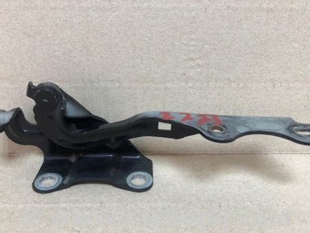 ФОТО Петля капоту для Mazda CX-7 Київ