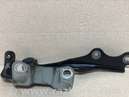 ФОТО Петля капоту для Mazda CX-7 Київ