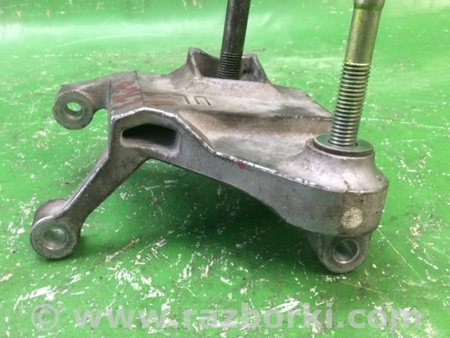 ФОТО кронштейн опори двигуна для Nissan NV200 USA (2013-) Київ