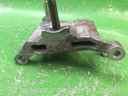 ФОТО кронштейн опори двигуна для Nissan NV200 USA (2013-) Київ