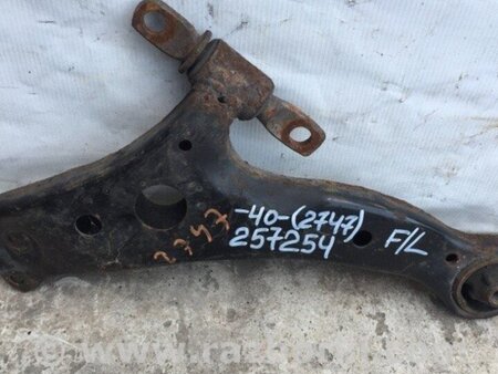 ФОТО Важіль передньої підвіски нижній для Toyota Camry 40 XV40 (06-11) Київ