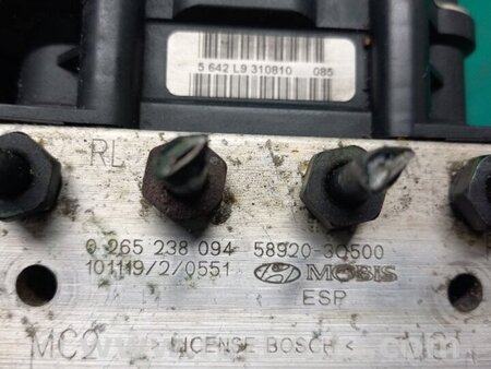 ФОТО Блок антиблокувальної системи для Hyundai Sonata VI YF (09-14) Київ