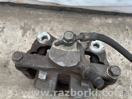 ФОТО Супорт гальмівний для Toyota Sienna (11-16) Київ