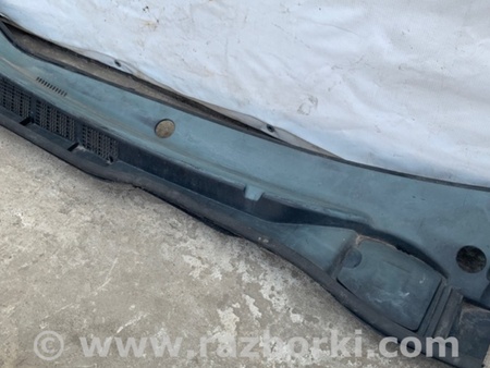 ФОТО Пластик під лобове скло / Жабо для Toyota Sienna (11-16) Київ