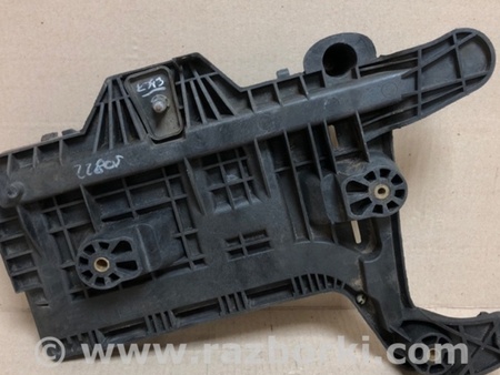 ФОТО Полиця акумулятора для Volkswagen Passat B7 (09.2010-06.2015) Київ