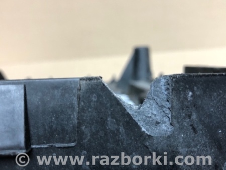 ФОТО Полиця акумулятора для Volkswagen Passat B7 (09.2010-06.2015) Київ