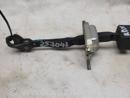 ФОТО Обмежувач дверей для Acura RDX TB3, TB4 (12-15) Київ