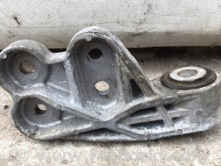 ФОТО Кронштейн двигуна для Toyota Prius IV XW50 (15-22) Київ