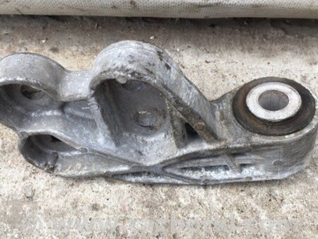 ФОТО Кронштейн двигуна для Toyota Prius IV XW50 (15-22) Київ