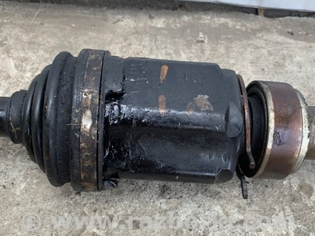 ФОТО Привід передній для Toyota Sienna (11-16) Київ