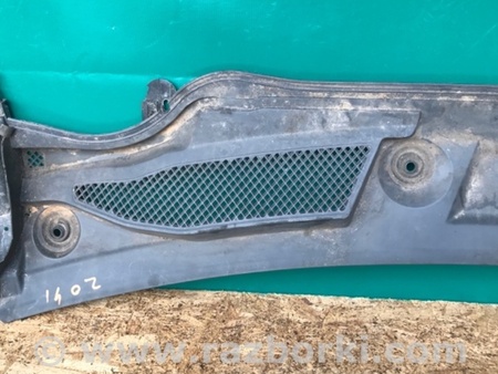 ФОТО Пластик під лобове скло / Жабо для Infiniti QX30 (15-19) Київ