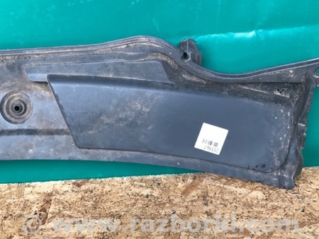 ФОТО Пластик під лобове скло / Жабо для Infiniti QX30 (15-19) Київ