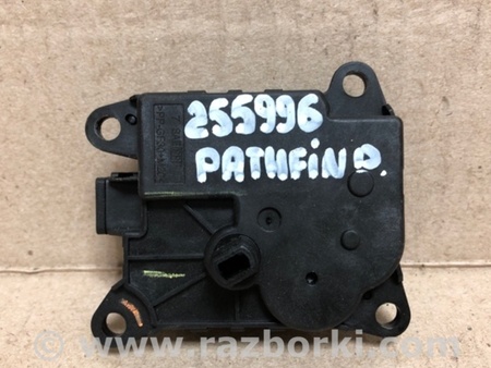 ФОТО Моторчик заслінки пічки для Nissan Pathfinder R52 (12-21) Київ