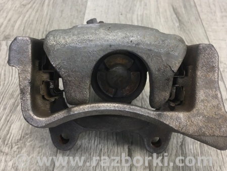 ФОТО Супорт гальмівний для Volkswagen Passat CC (01.2012-12.2016) Київ