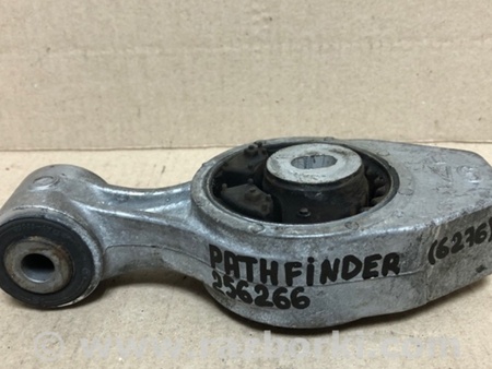 ФОТО Подушка двигуна для Nissan Pathfinder R52 (12-21) Київ