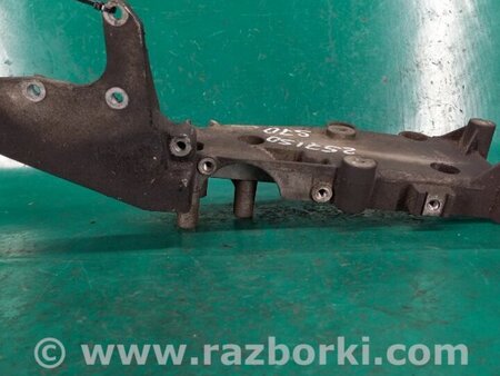 ФОТО Кронтейн генератора для Volvo S70 Київ