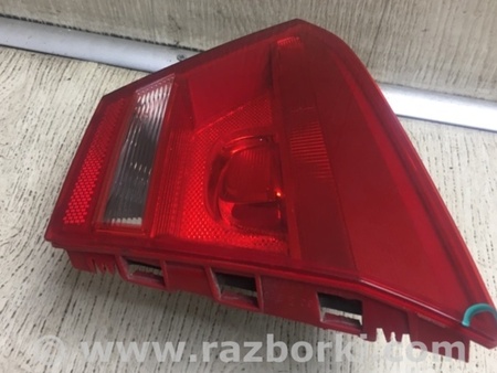 ФОТО Ліхтар внутрішній для Volkswagen Passat B7 (09.2010-06.2015) Київ