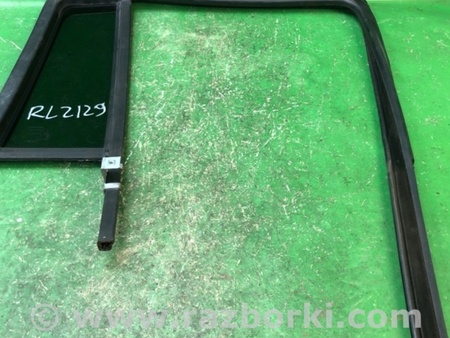 ФОТО Скло дверей глухе для Jeep Compass (06-15) Київ