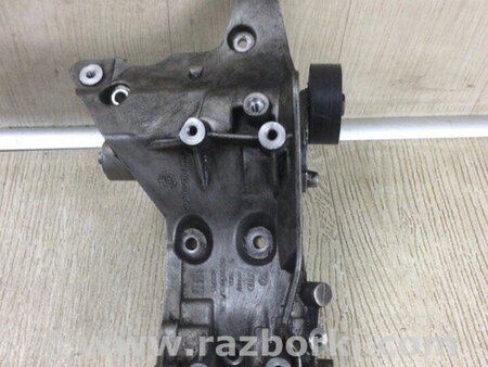 ФОТО Кронштейн масляного фільтра для Volkswagen Passat CC (01.2012-12.2016) Київ