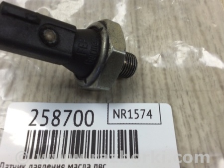 ФОТО Датчик тиску олії ДВЗ для Volkswagen Passat CC (01.2012-12.2016) Київ