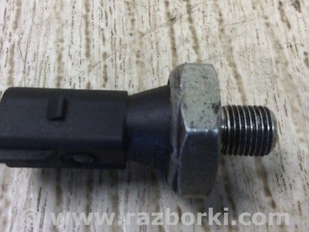 ФОТО Датчик тиску олії ДВЗ для Volkswagen Passat CC (01.2012-12.2016) Київ