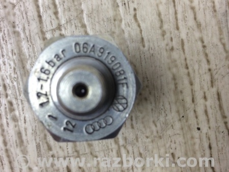 ФОТО Датчик тиску олії ДВЗ для Volkswagen Passat CC (01.2012-12.2016) Київ