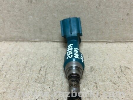 ФОТО Форсунка паливна для Toyota Prius III XW30 (09-15) Київ