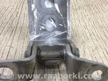 ФОТО Петля двері верхня для Nissan Sentra B16 (06-10) Київ