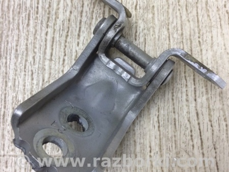 ФОТО Петля двері нижня для Nissan Sentra B16 (06-10) Київ