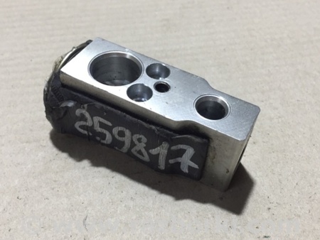 ФОТО Клапан кондиціонера для Lexus RX350/450 (09-15) Київ