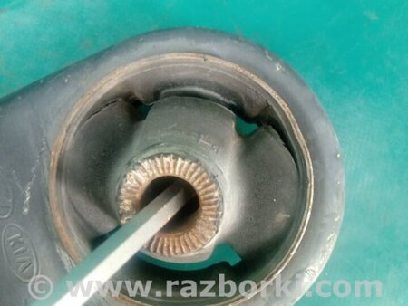 ФОТО Важіль передньої підвіски нижній для KIA Soul 2 PS (13-18) Київ