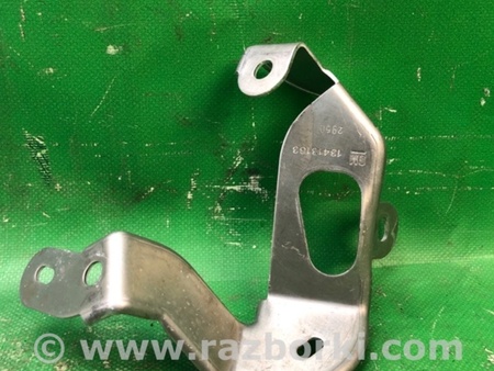 ФОТО Кронштейн для Chevrolet Equinox III (17-24) Київ