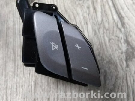 ФОТО Кнопки руля для Subaru Tribeca B9 (05-08) Київ