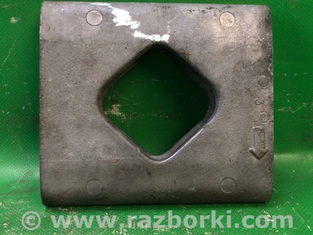 ФОТО Кронштейн двигуна для Lexus ES300 (96-01) Київ