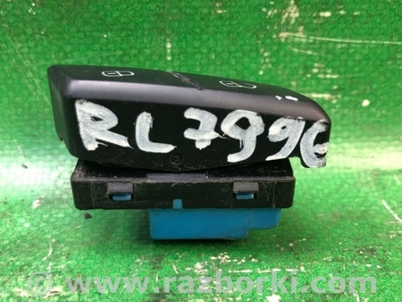 ФОТО Кнопка центрального замку для Volkswagen Passat B7 (09.2010-06.2015) Київ