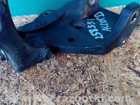 ФОТО Кронтейн генератора для Honda Accord VI CF/CH/CG (97-02) Київ