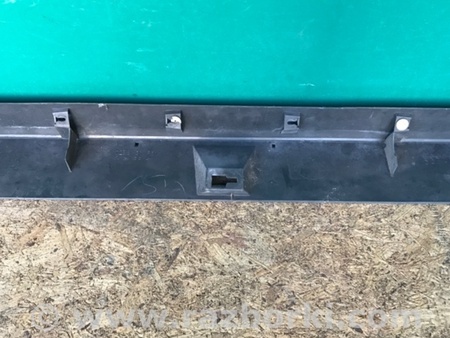 ФОТО Накладка порогу зовнішня для Mazda 5 CR (2006-2010) Київ