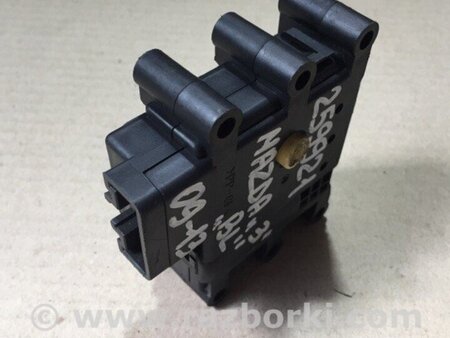 ФОТО Моторчик заслінки пічки для Mazda 3 II BL (08-13) Київ