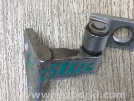 ФОТО Петля двері верхня для Volkswagen Passat CC (01.2012-12.2016) Київ