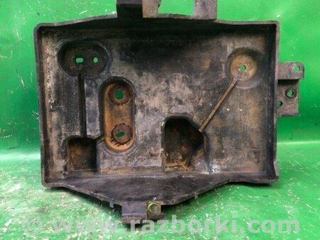 ФОТО Полиця акумулятора для Mazda CX-7 Київ